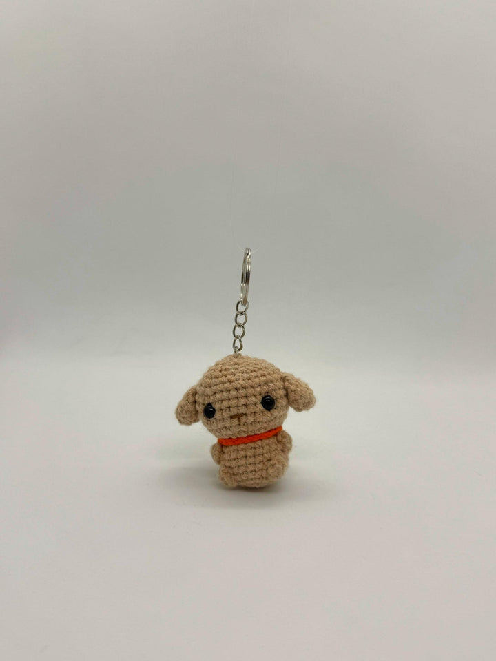 Elde Örülmüş Özel Tasarım Köpek Amigurumi Anahtarlık – Sevimliliğiyle Kalpleri Fethediyor!